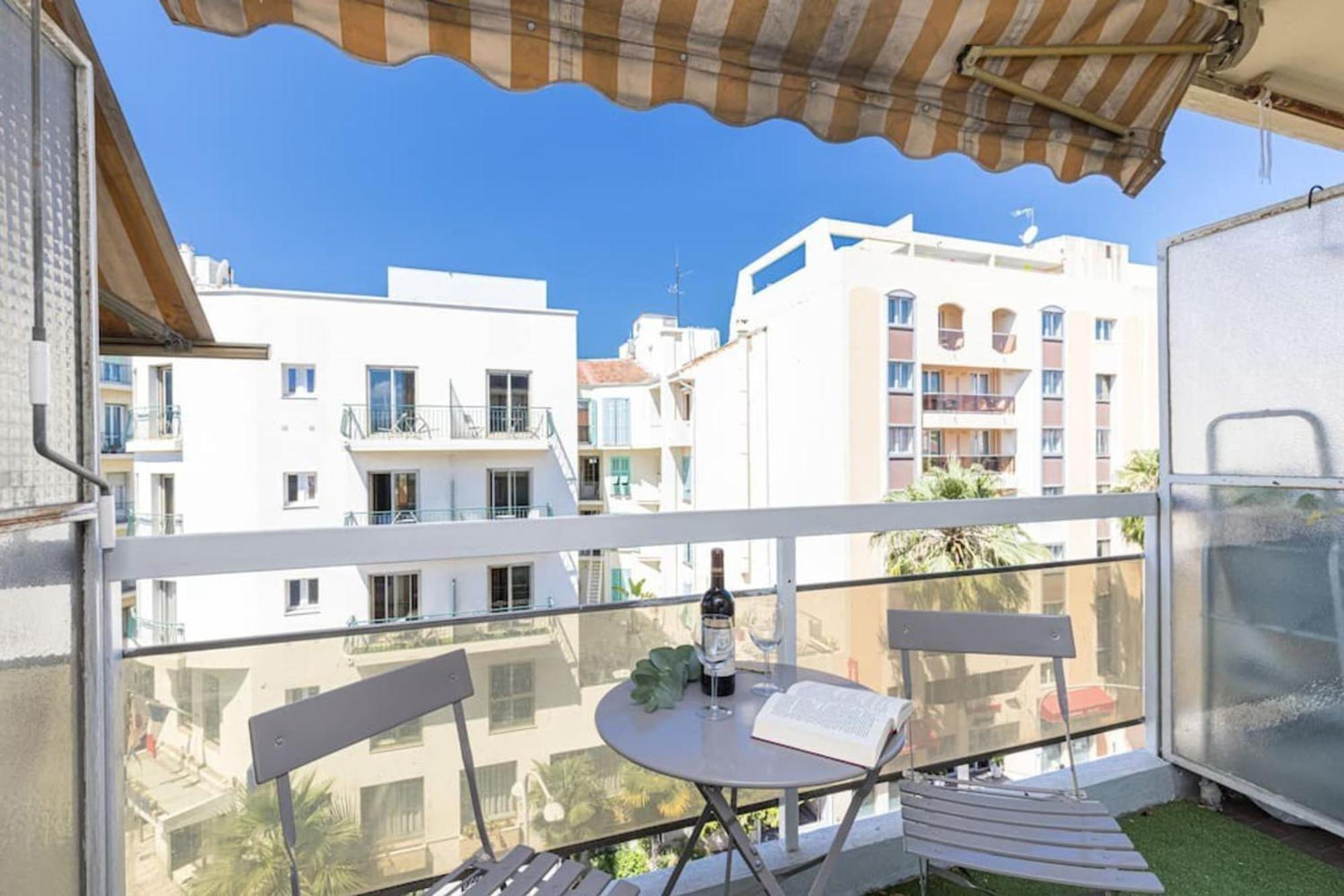 Grosso 4 - Studio With Balcony - Near The Sea Ницца Экстерьер фото